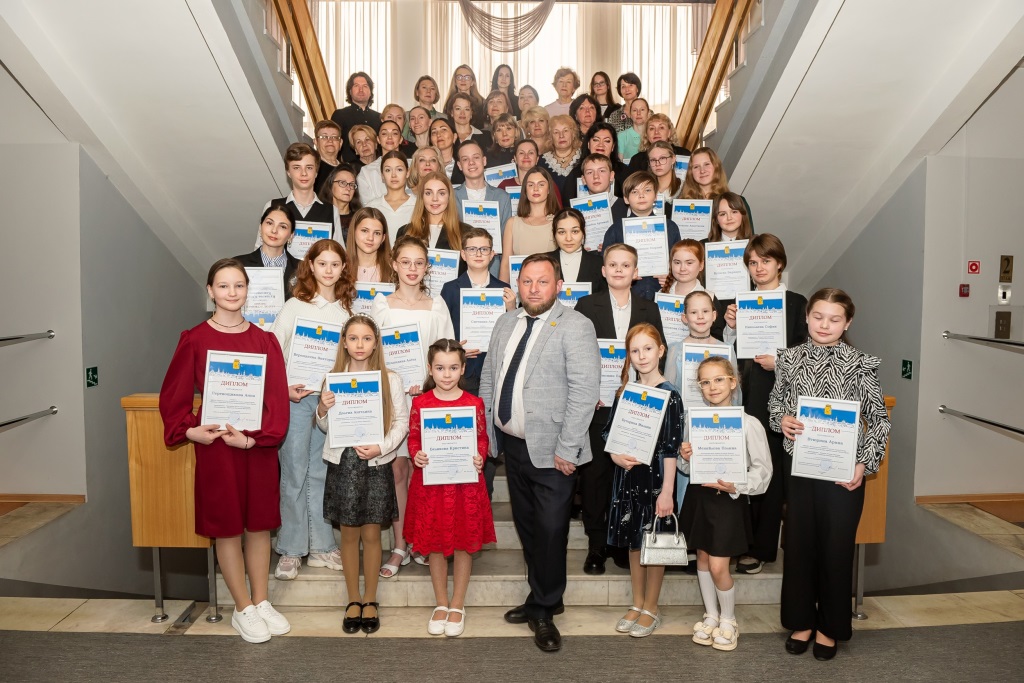Прошло торжественное чествование стипендиатов управления культуры администрации города Кирова